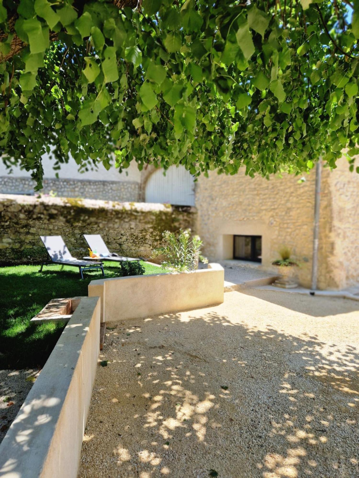 Gites De Charme - Gites Vital Peyrus Esterno foto